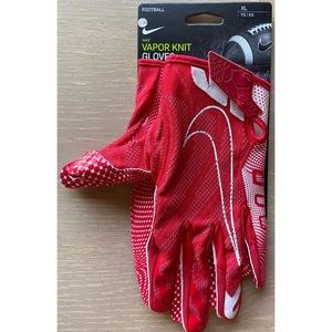 Nike XL Vapor Knit Gloves with Magnigrip Technology